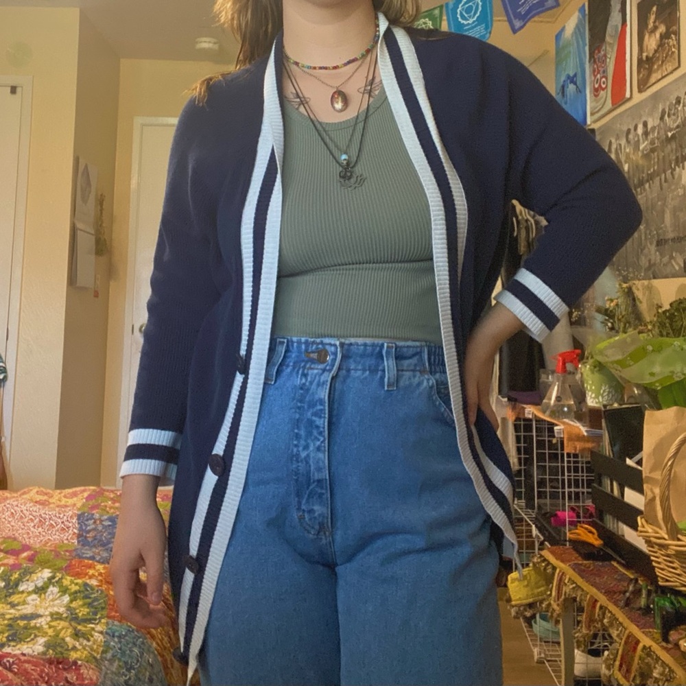 blue and white striped cardigan with buttons! 🪩💟